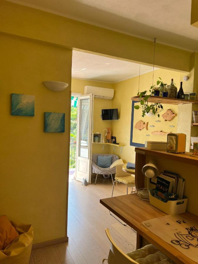 Cinqueterreblu Irisblu Apartment Monterosso al Mare Bagian luar foto